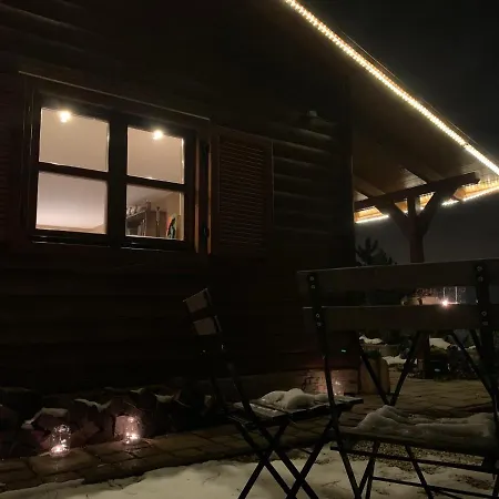 Hilltop Hideout Apartman